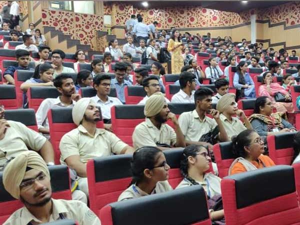 Twin Win PROGRAMME FOR COLLEGES
